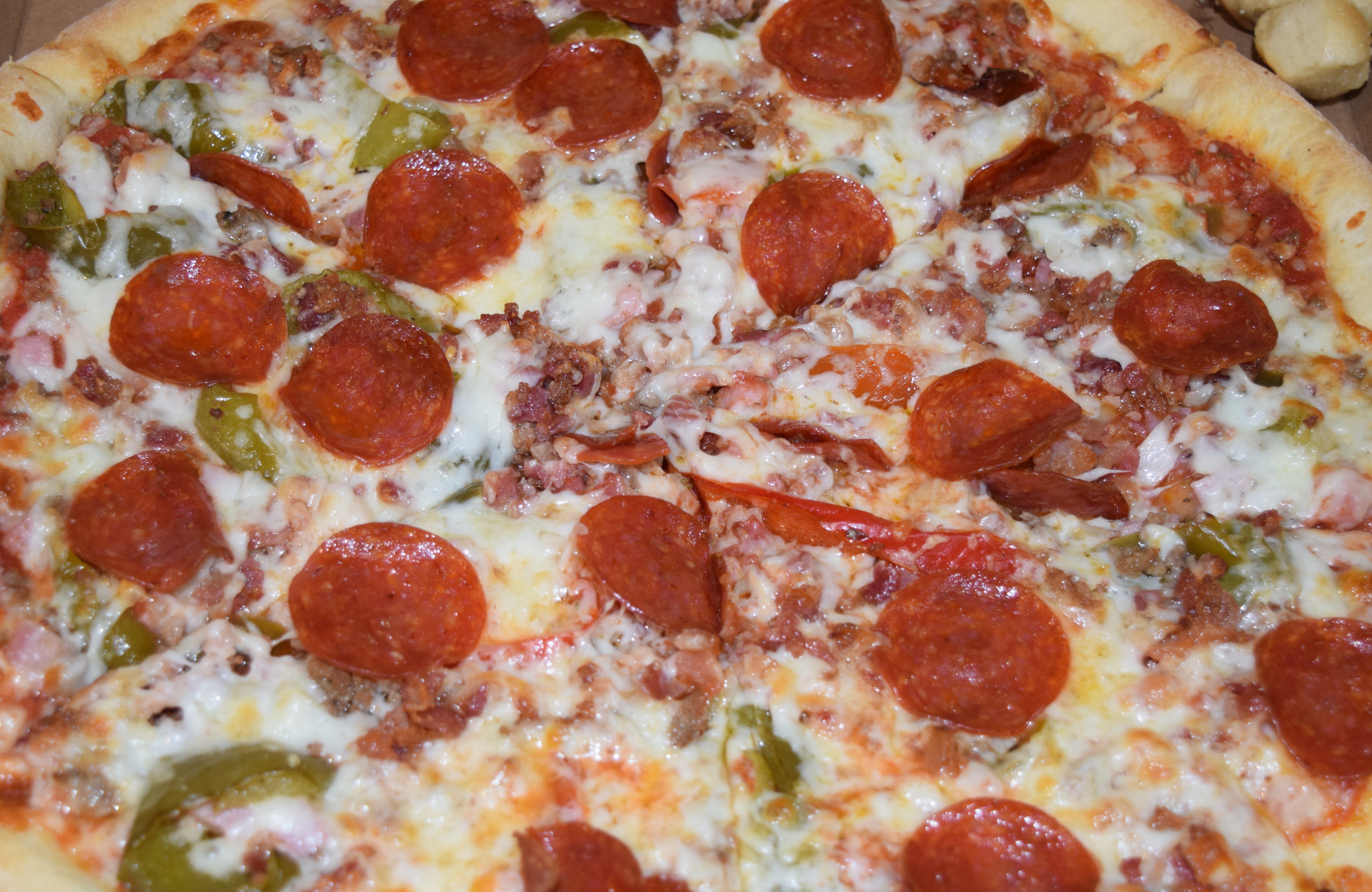 Order Meat Lover's Pizza food online from Scala Pizza store, Mount Vernon on bringmethat.com