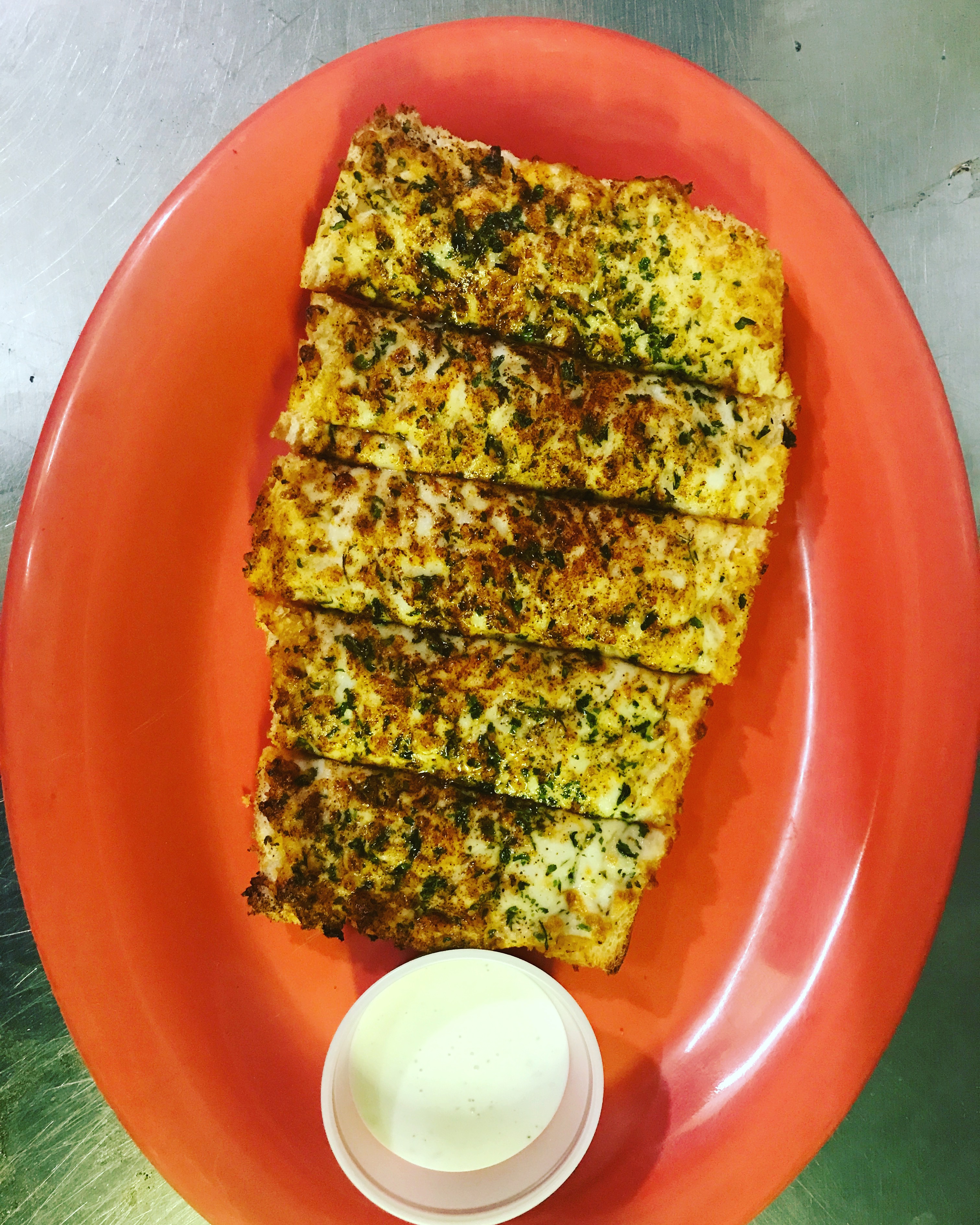 Order Garlic Bread food online from Straw Hat Pizza store, Gilroy on bringmethat.com
