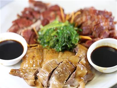 Order MingHin's BBQ Combination Platter food online from MingHin Cuisine - Lakeshore East store, Chicago on bringmethat.com