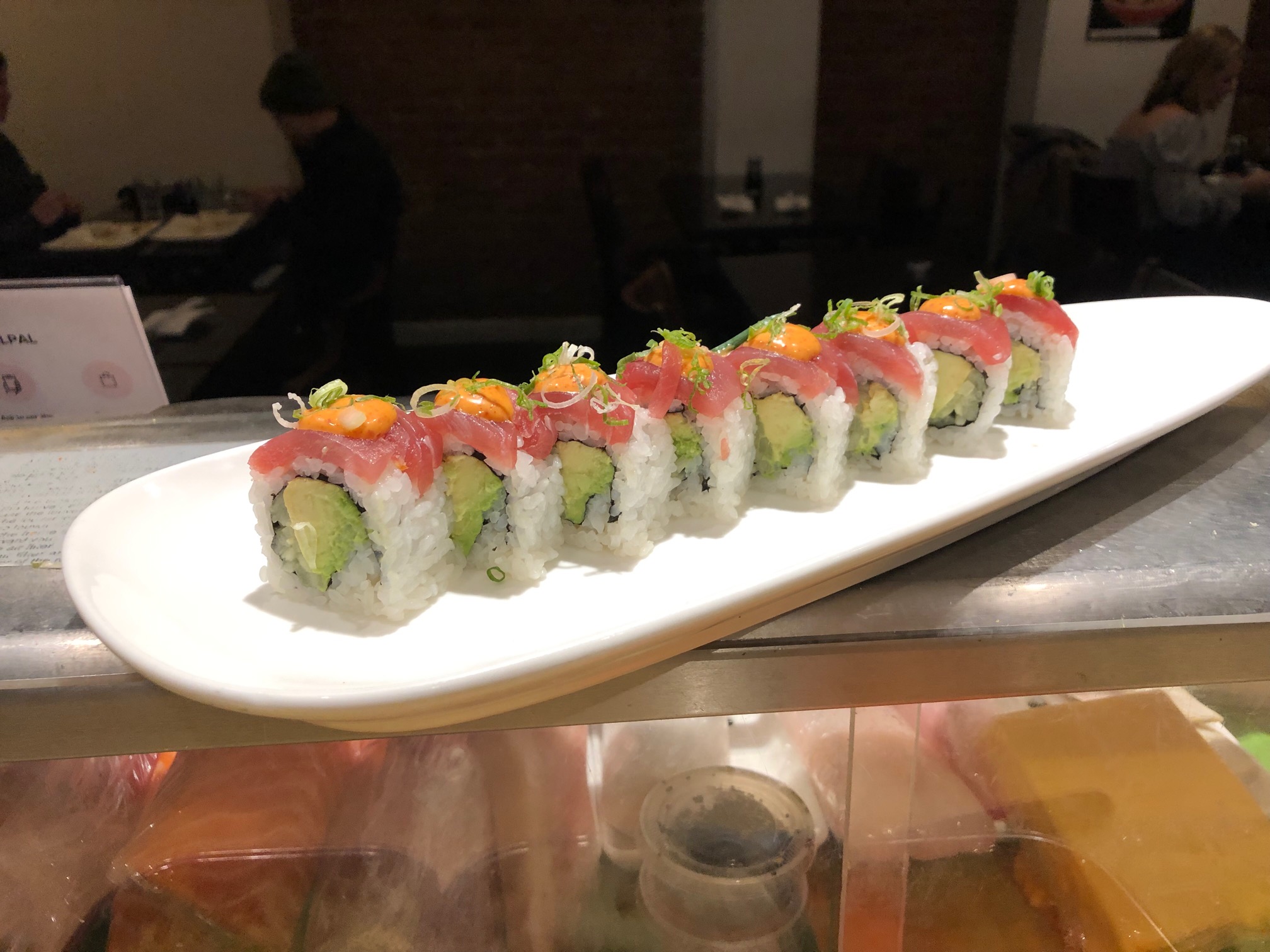 Order Mountain Roll food online from Sushi para japanese restaurant store, New York on bringmethat.com