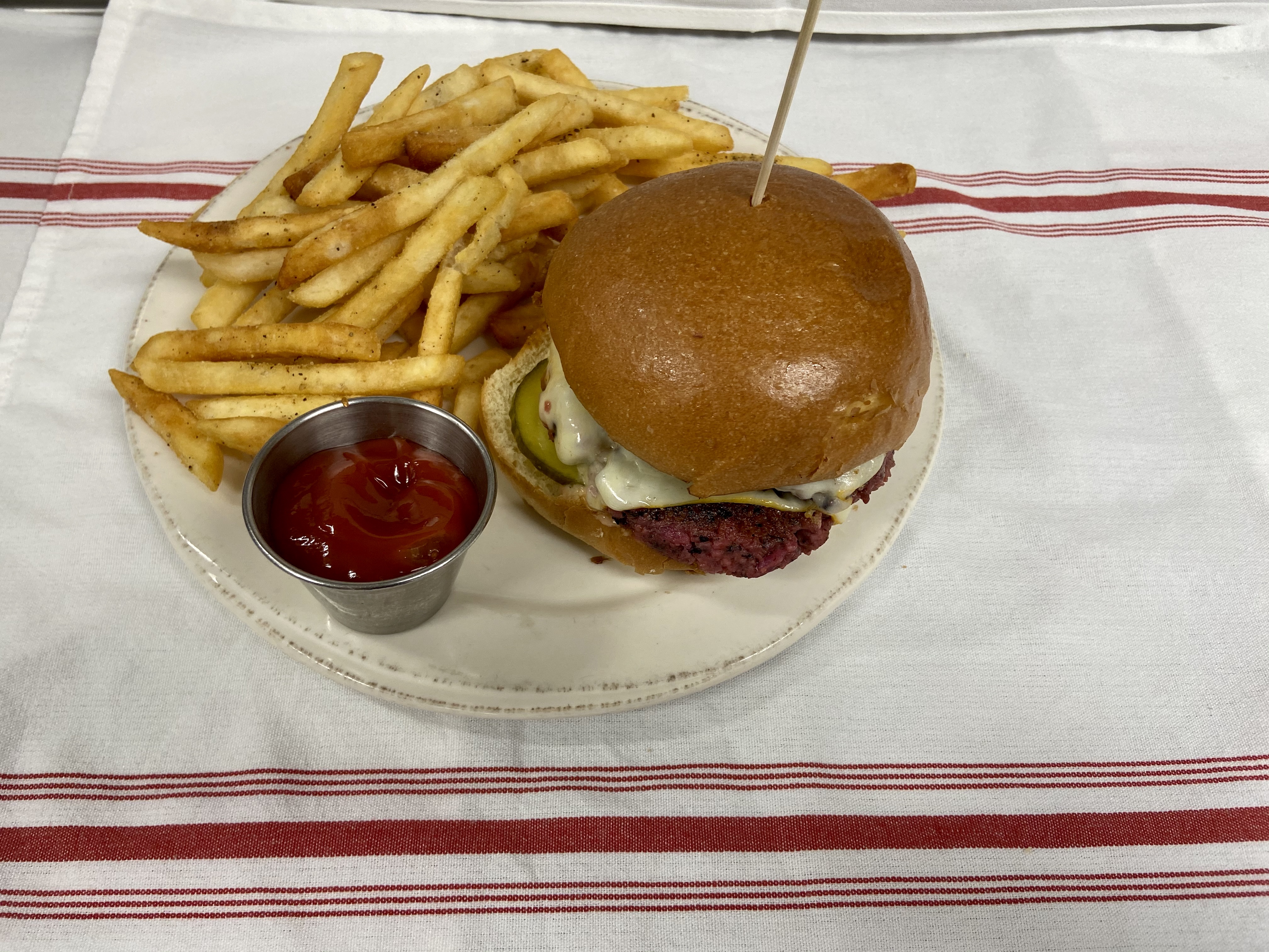 Order Veggie Burger food online from Farmhouse Evanston store, Evanston on bringmethat.com