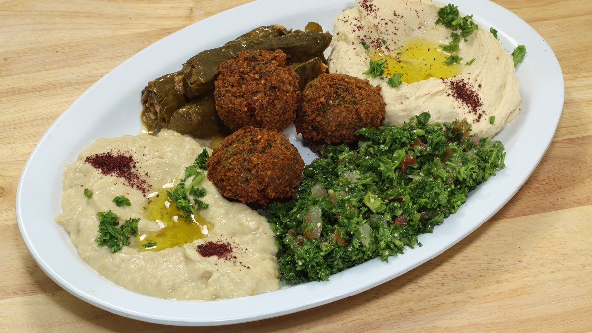Order Vegetarian Plate food online from Fill A Pita store, Downers Grove on bringmethat.com