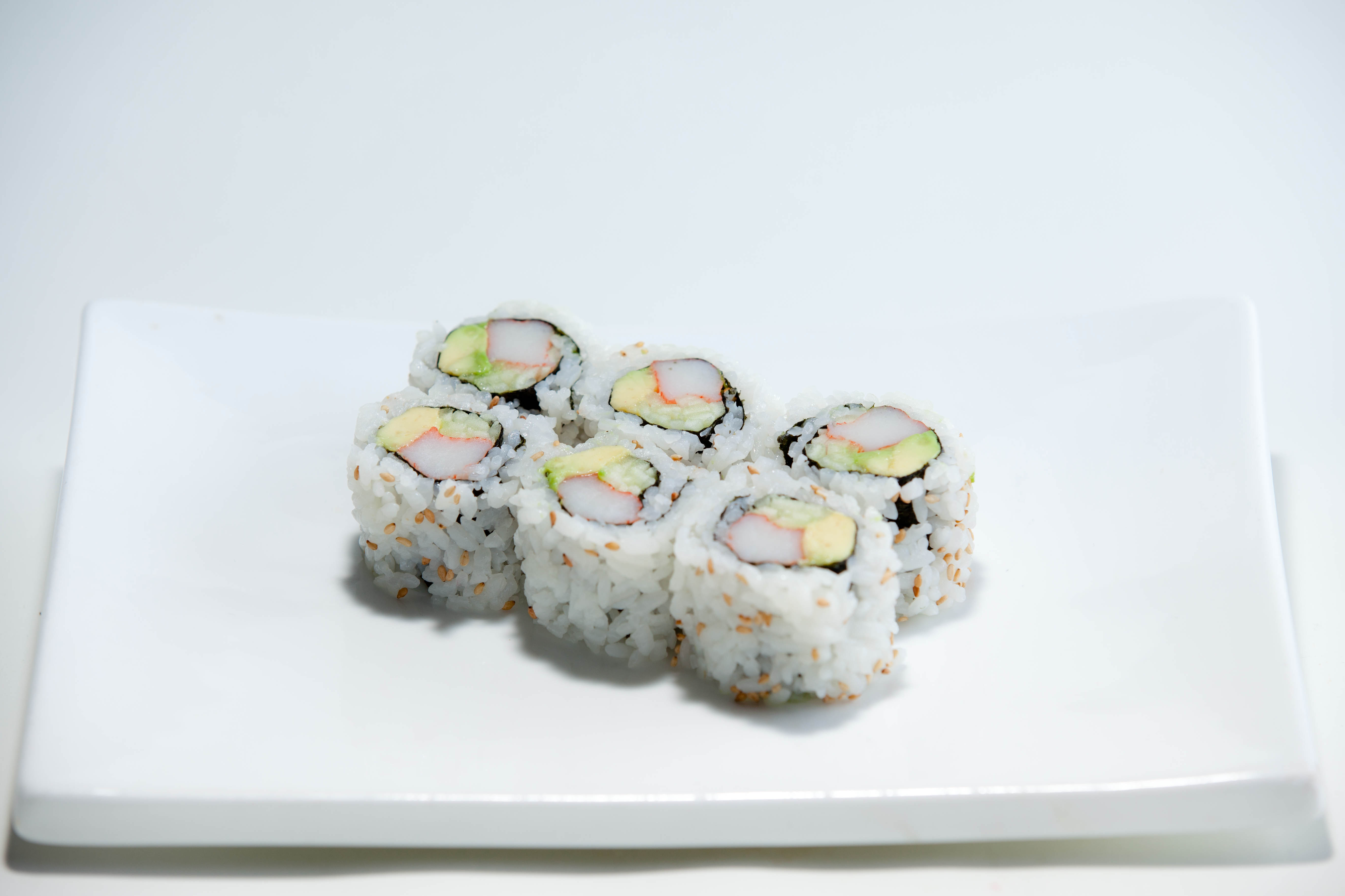 Order 475. California Maki food online from Chi Tung Chinese & Thai Restaurant store, Evergreen Park on bringmethat.com