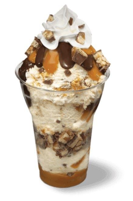 Order Snickers Sundae food online from Baskin-Robbins store, Las Cruces on bringmethat.com