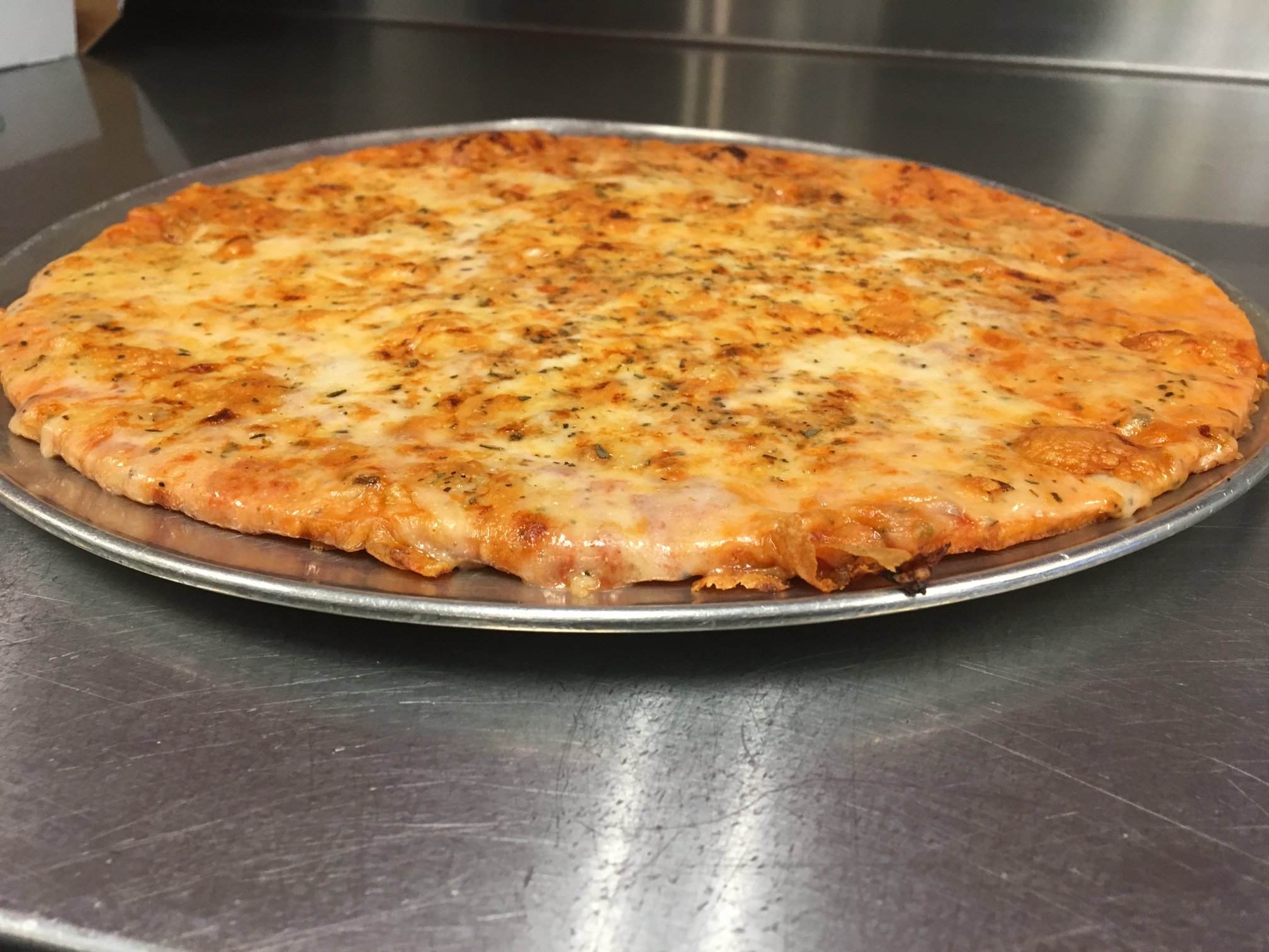 Order Cheese Only Thin (Crust) Pizza food online from Imo Pizza store, Dardenne Prairie on bringmethat.com
