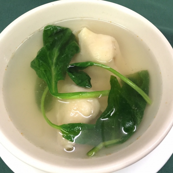 Order SO1. Wonton Soup food online from Mint chinese and thai cuisine store, Chamblee on bringmethat.com