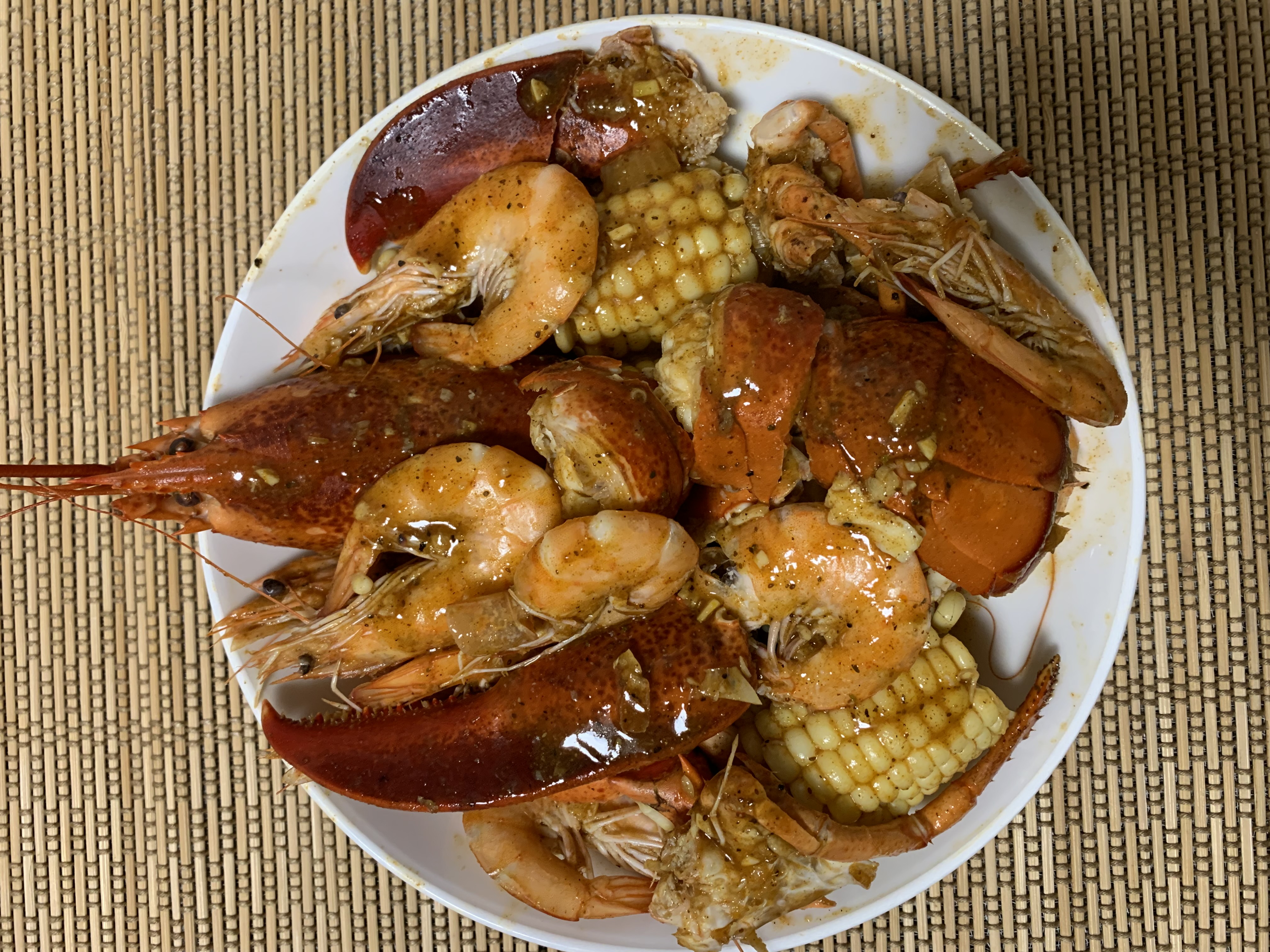 Order Cajun Lobster and Shrimp卡津酱龙蝦+蝦 food online from Maple Restaurant store, San Francisco on bringmethat.com