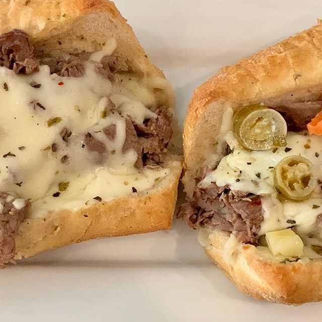 Order Italian Beef Sandwich food online from Chicago's Kitchn store, Dallas on bringmethat.com