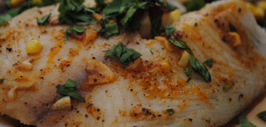 Order Grilled Tilapia Bowl food online from Janik's Cafe store, Chicago on bringmethat.com