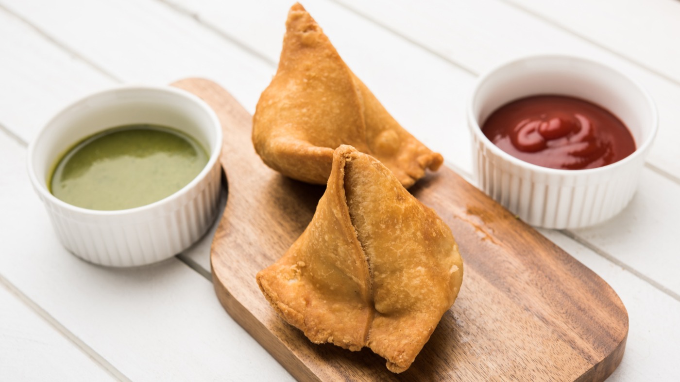 Order Famous Indian Veg Samosa (2 pcs) food online from Tikka Cravings store, Patchogue on bringmethat.com