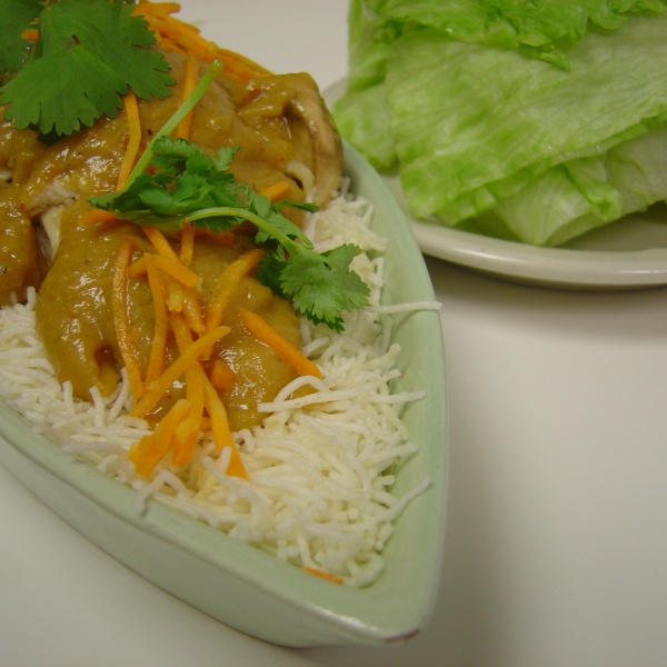 Order Lettuce Wraps food online from Happy Elephant Thai Cuisine store, Elk Grove Village on bringmethat.com