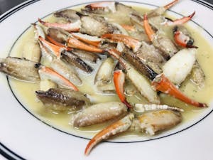 Order Crab Claws Appetizer food online from Alfonso's store, Dallas on bringmethat.com