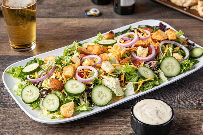 Order Party Pack House Salad food online from Logan Roadhouse store, Hurst on bringmethat.com