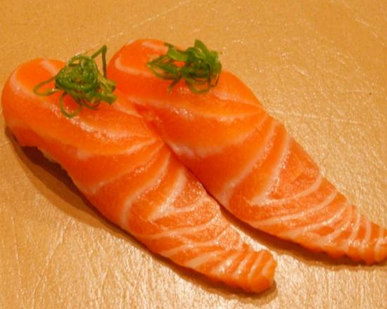 Order Salmon Sushi food online from Hana Maru store, Garden Grove on bringmethat.com