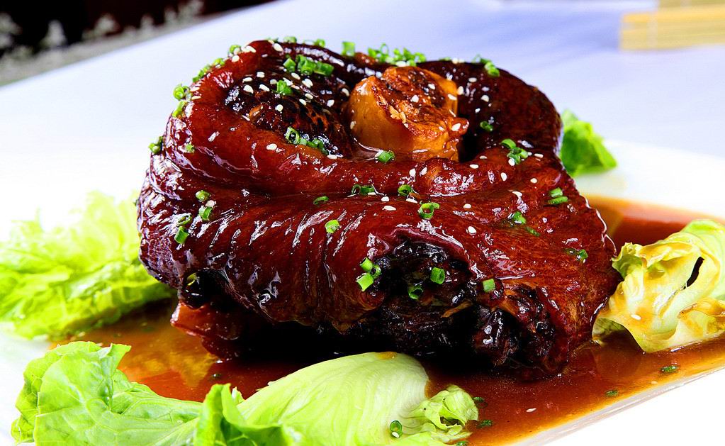 Order Braised Pork Elbow 烧猪肘  food online from Hunan Gate store, Arlington on bringmethat.com