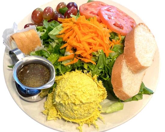 Order Curry Salad Plate food online from Cafe at Pharr store, Atlanta on bringmethat.com