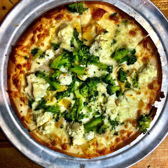 Order Cresthill Pizza food online from Tomato tomato pizzeria & pour house store, Stamford on bringmethat.com