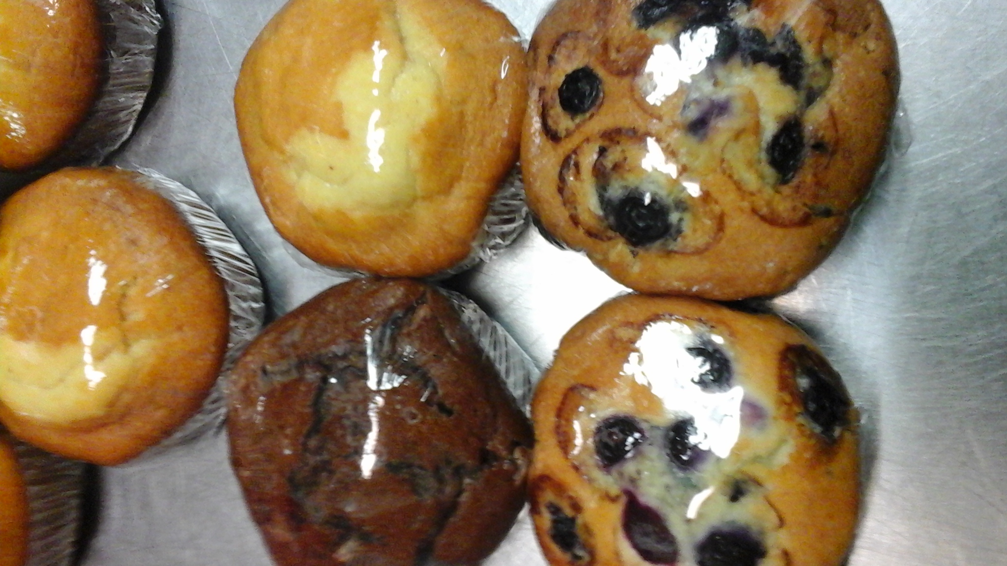 Order Muffins food online from Sandwich Man Pizza Too store, Delray Beach on bringmethat.com