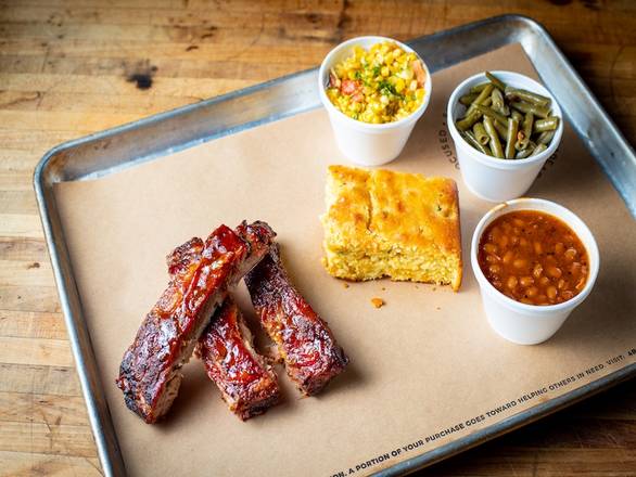 Order 1/4 Rack of St. Louis Style Ribs Platter food online from 4 Rivers Smokehouse store, Orange Park on bringmethat.com