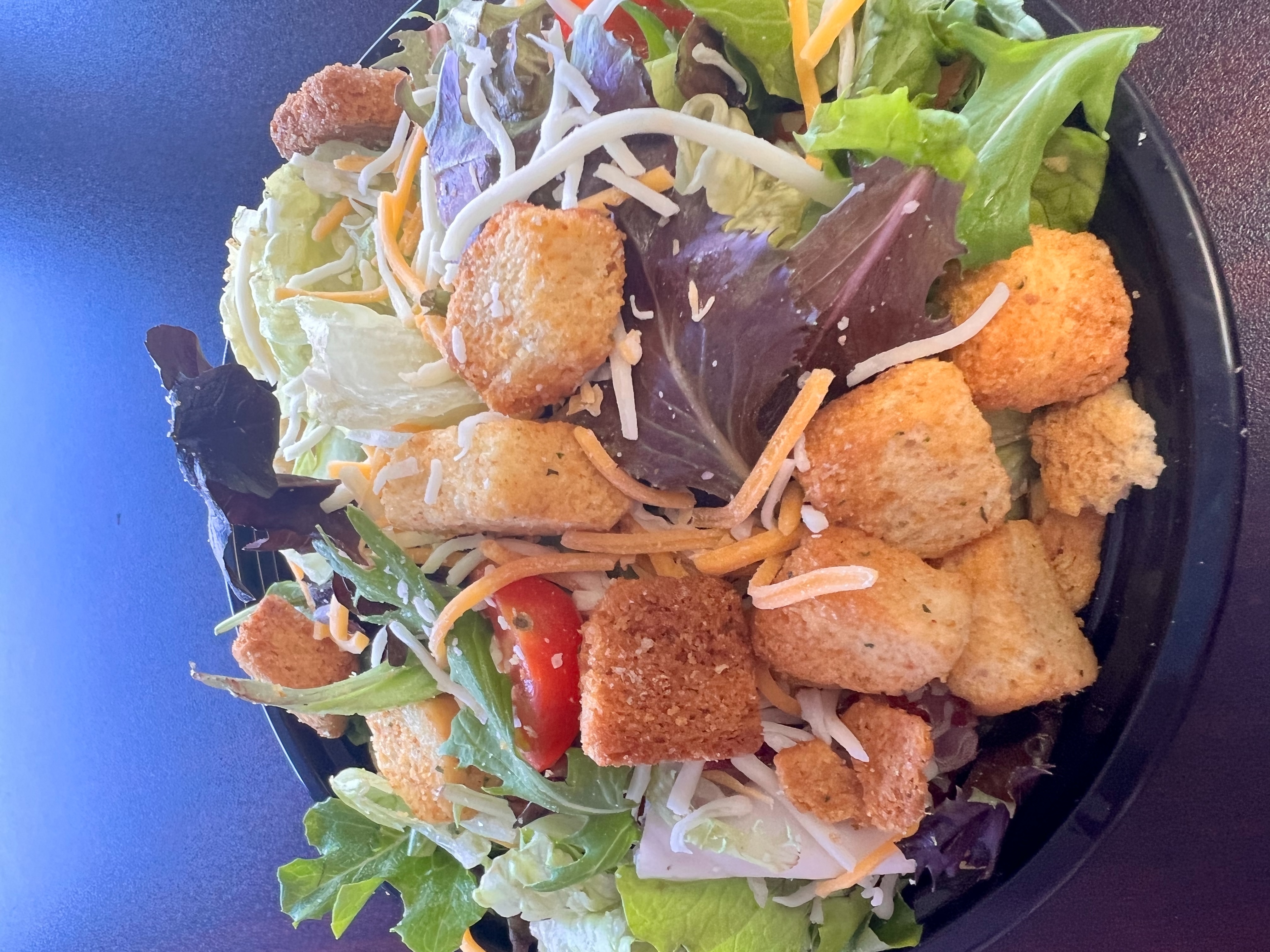 Order Side Salad food online from Cajun Country Cafe store, Oxnard on bringmethat.com