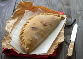 Order Cheese Calzone food online from Big Chefs Pizza store, Norwood on bringmethat.com