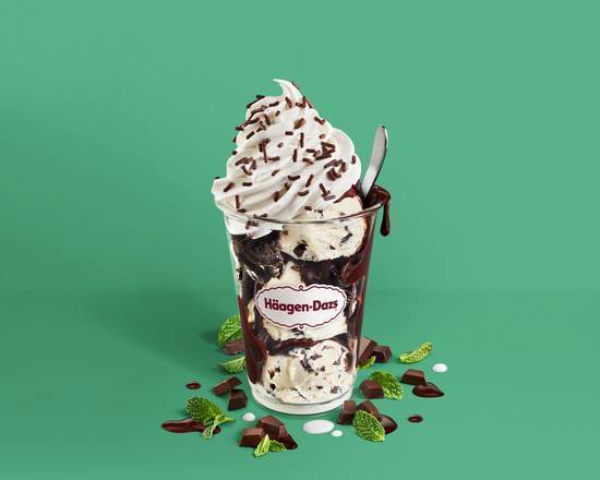 Order Mint Chip Dazzler Sundae food online from Haagen Dazs store, Scarsdale on bringmethat.com