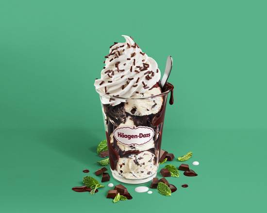 Order Mint Chip Dazzler Sundae food online from Haagen Dazs store, White Plains on bringmethat.com