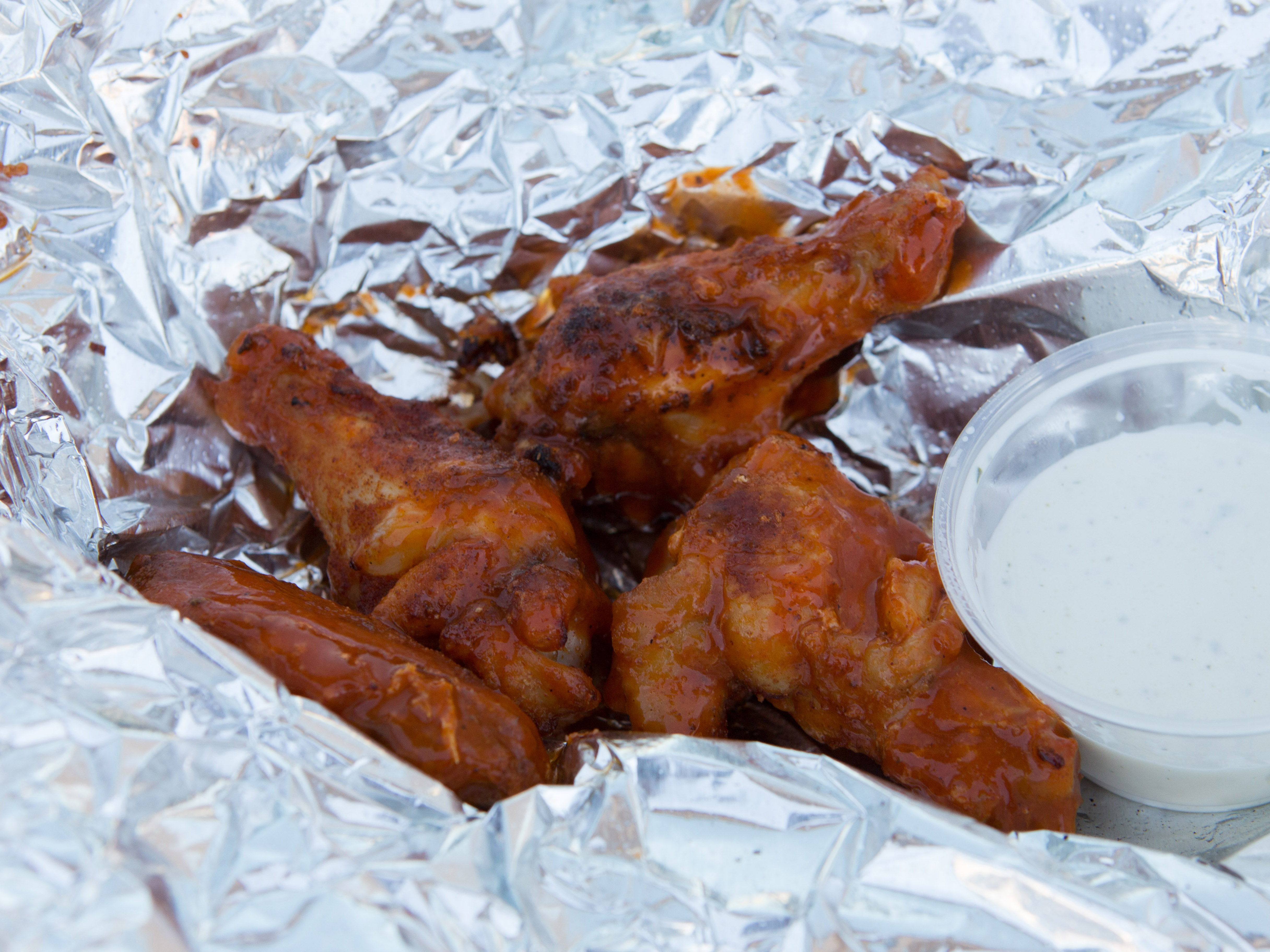 Order 8 Hot Wings (8) food online from Papa G's Pizza, Pasta Cafe store, Wildomar on bringmethat.com