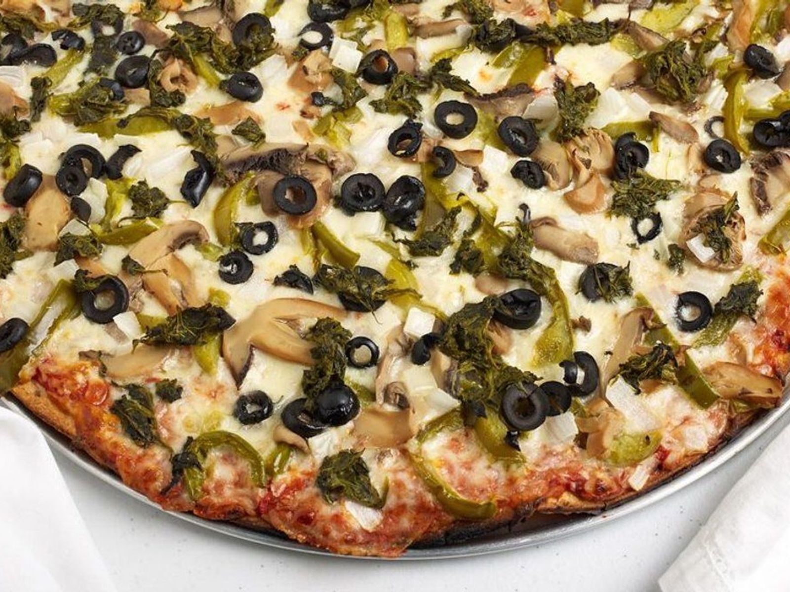 Order VEGGIE PIZZA food online from Rocky's Pizza store, Chicago on bringmethat.com
