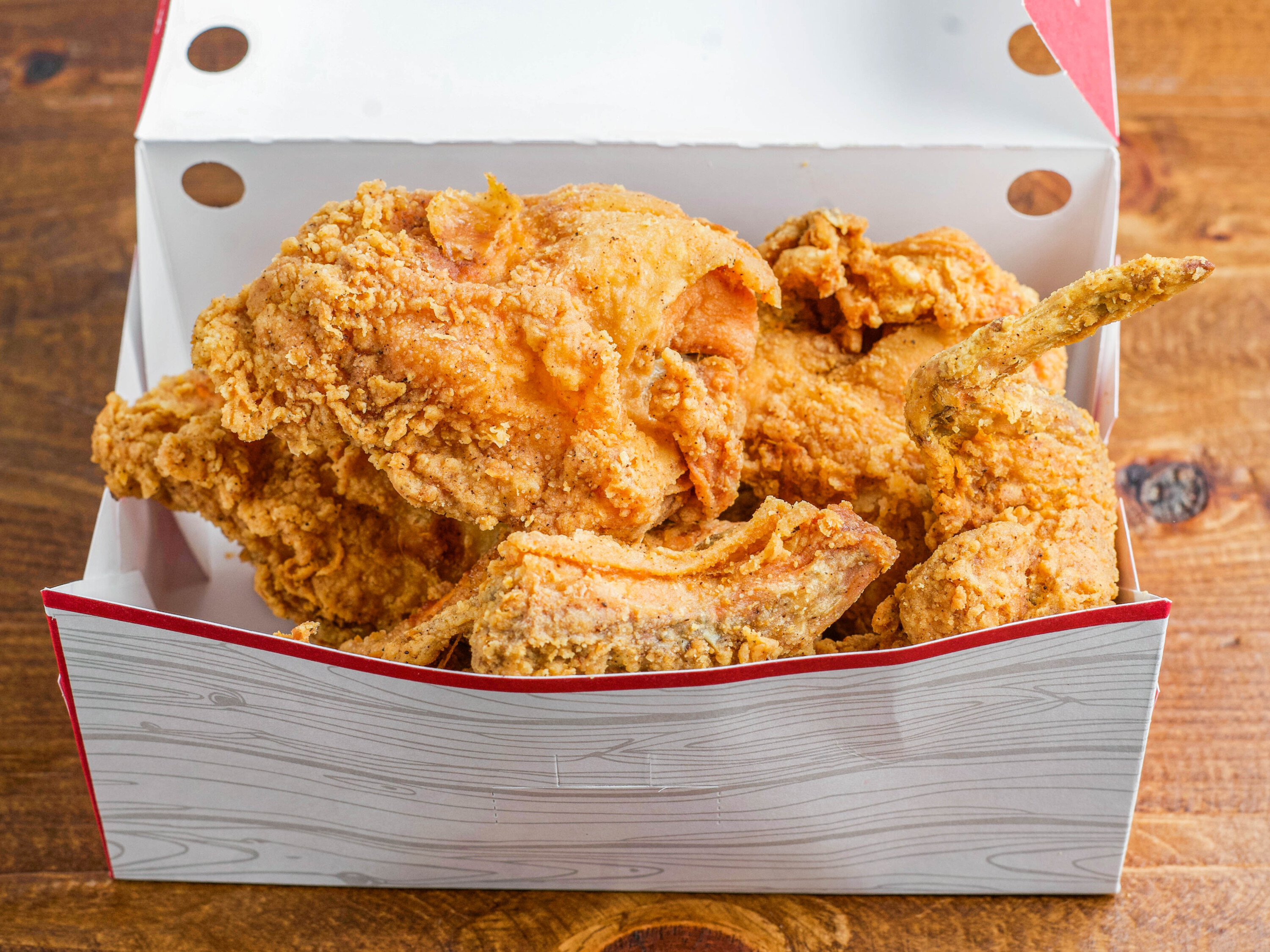 Order 8 Piece White Chicken food online from Chubby Of Southside store, Easton on bringmethat.com