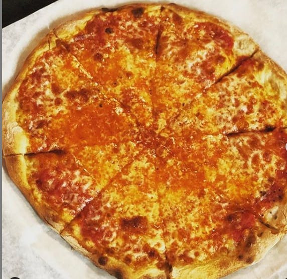 Order Mozzarella Pizza - Pizza food online from Pizza Works store, Old Saybrook on bringmethat.com