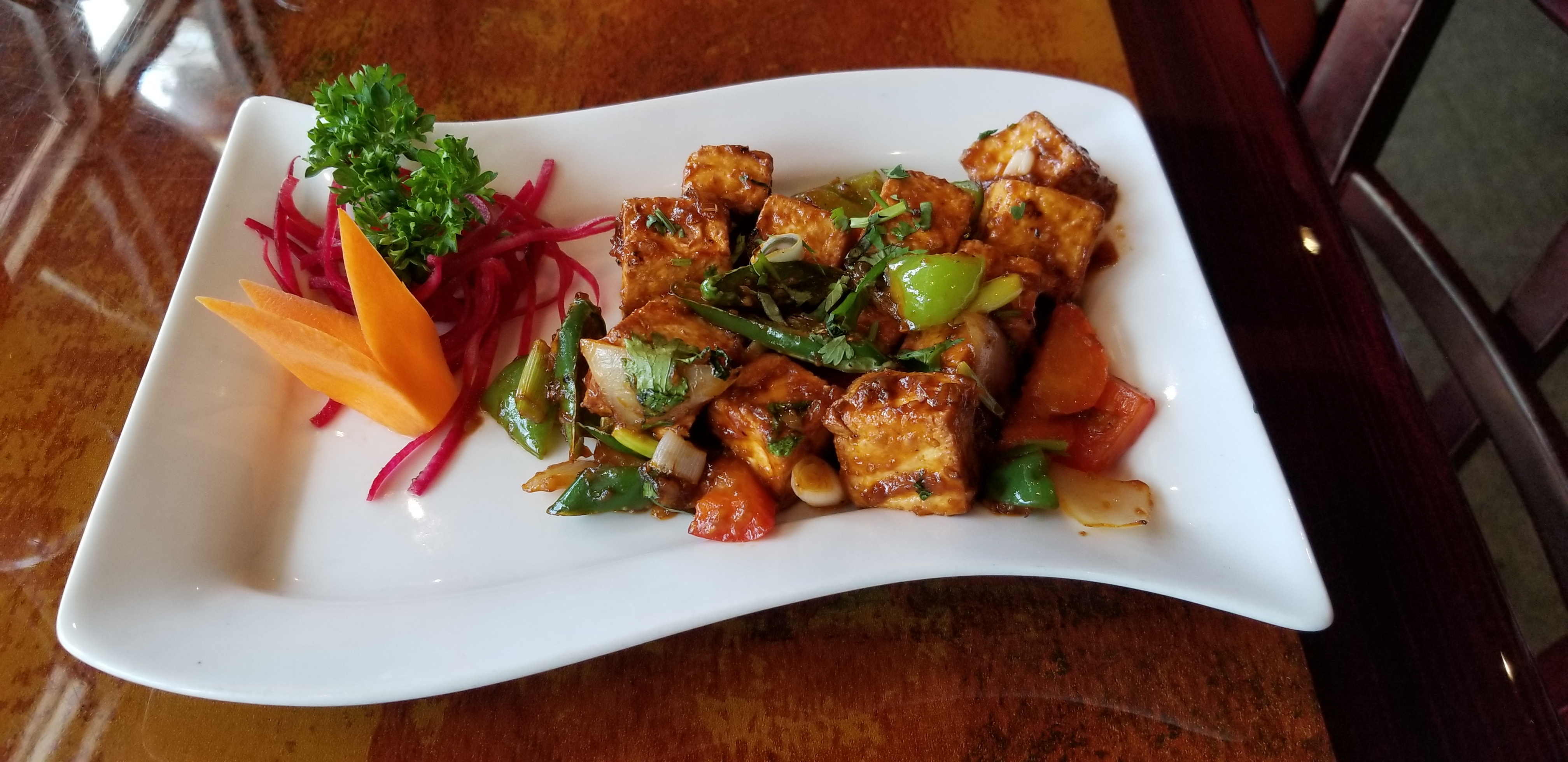 Order Dry Chilli Paneer food online from Spice Route store, Parsippany on bringmethat.com