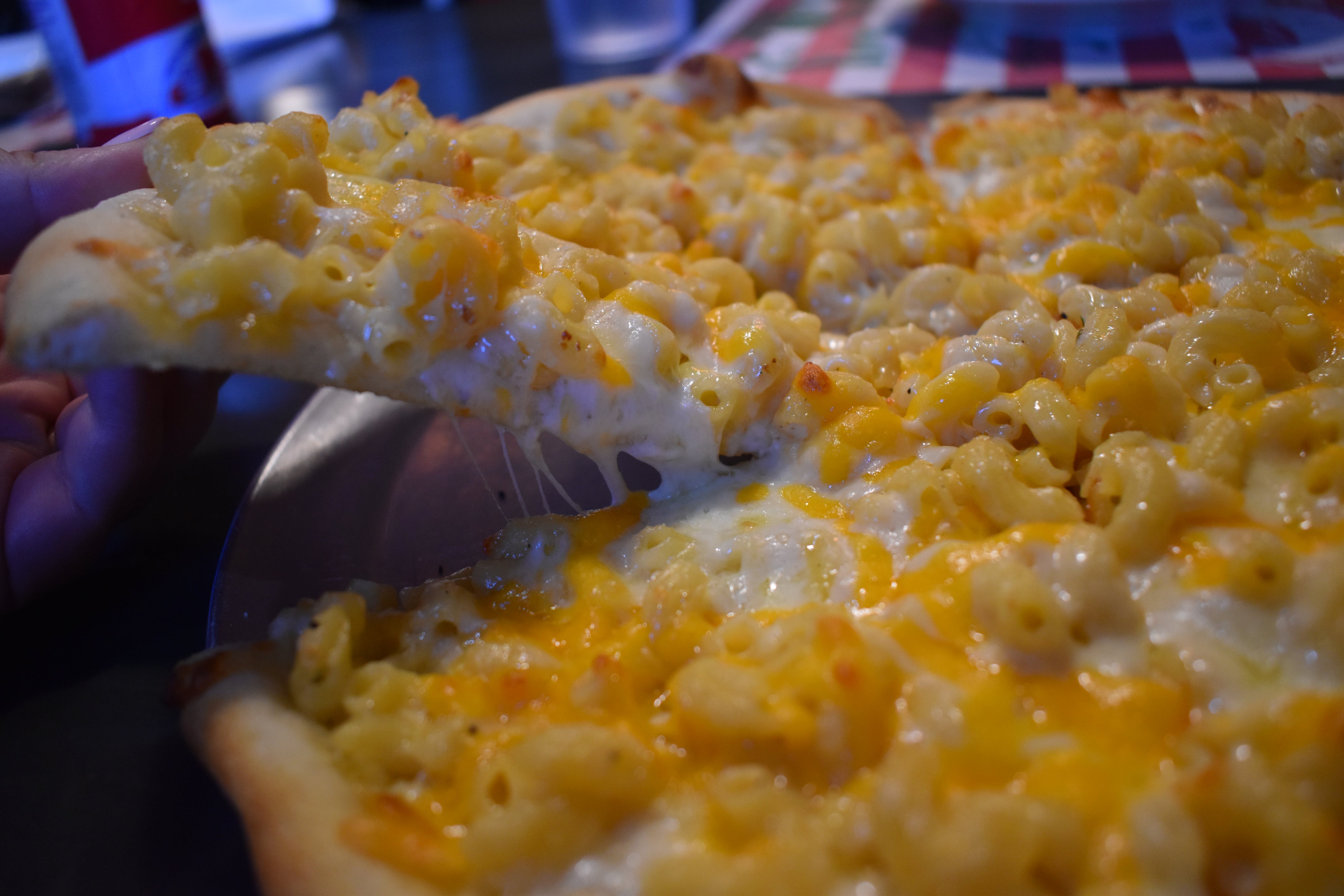 Order Mac & Cheese Parlor Pizzetta - Personal 10'' food online from Gino Parlor Of Sandy Hook store, Sandy Hook on bringmethat.com