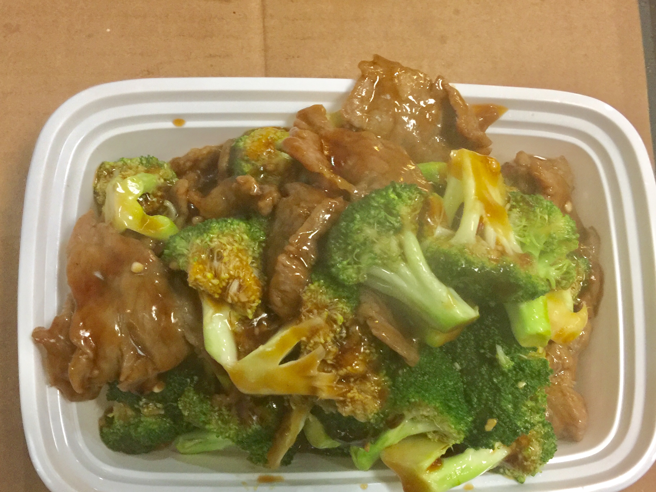 Order 81. Beef with Broccoli  food online from Golden cuisine store, Philadelphia on bringmethat.com