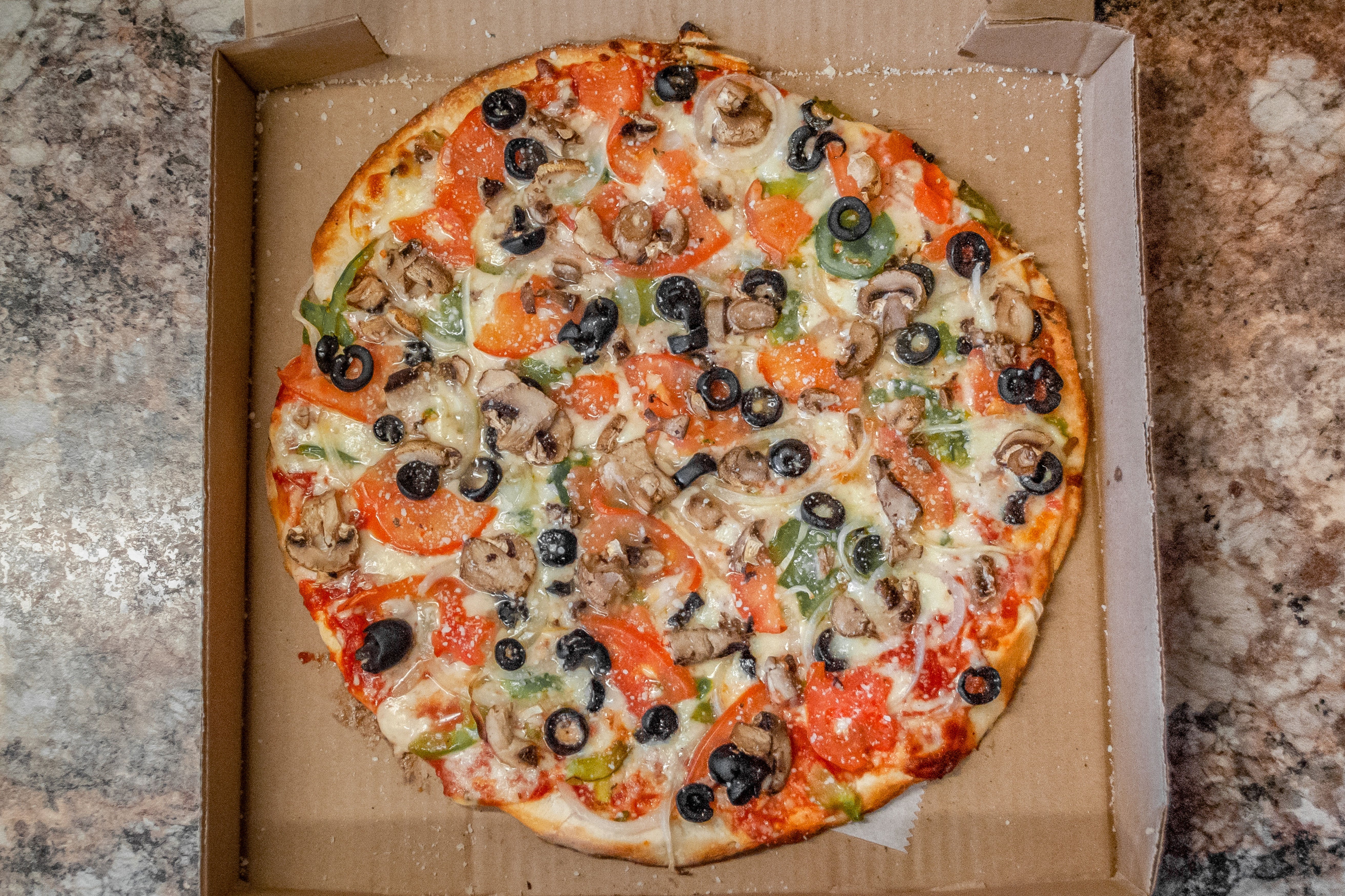 Order Veggie Pizza - Veggie Pizza food online from All Star Pizza store, Rochester on bringmethat.com