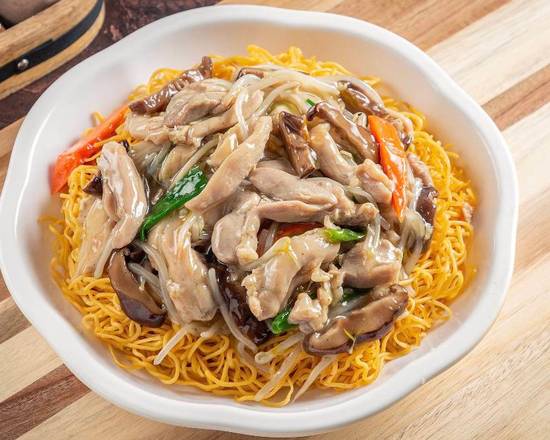 Order Chicken Pan Fried Noodle food online from Shooting Star Cafe store, Oakland on bringmethat.com