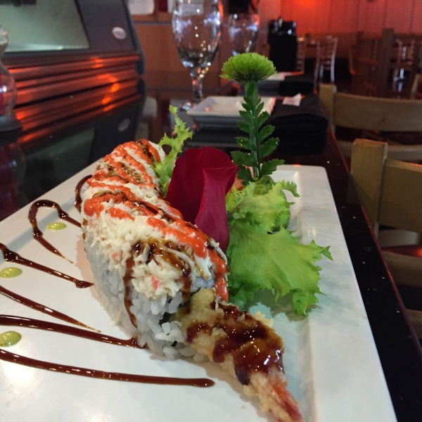 Order Volcano Roll food online from Shinto Japanese Steakhouse & Sushi Lounge store, Naperville on bringmethat.com