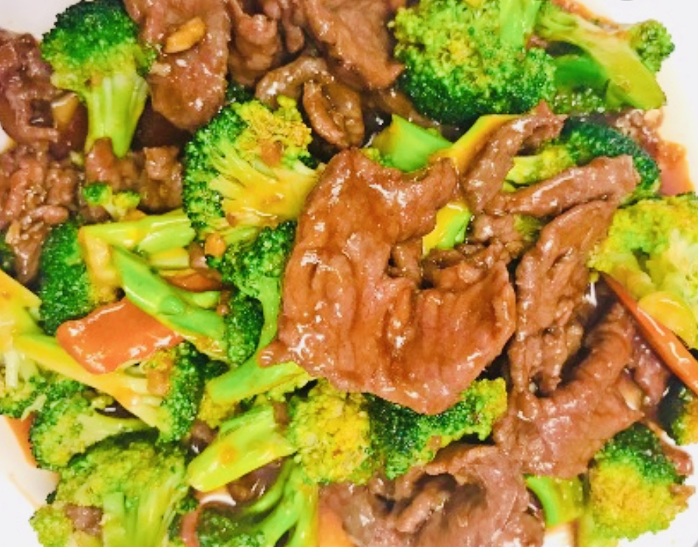 Order Combo B - Beef Brocolli food online from You & Mee Noodle House store, Boulder on bringmethat.com