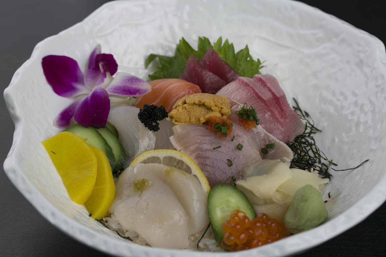 Order M5. Chirashi Bowl Plate food online from Icho Izakaya Fusion Cuisine store, Temple City on bringmethat.com