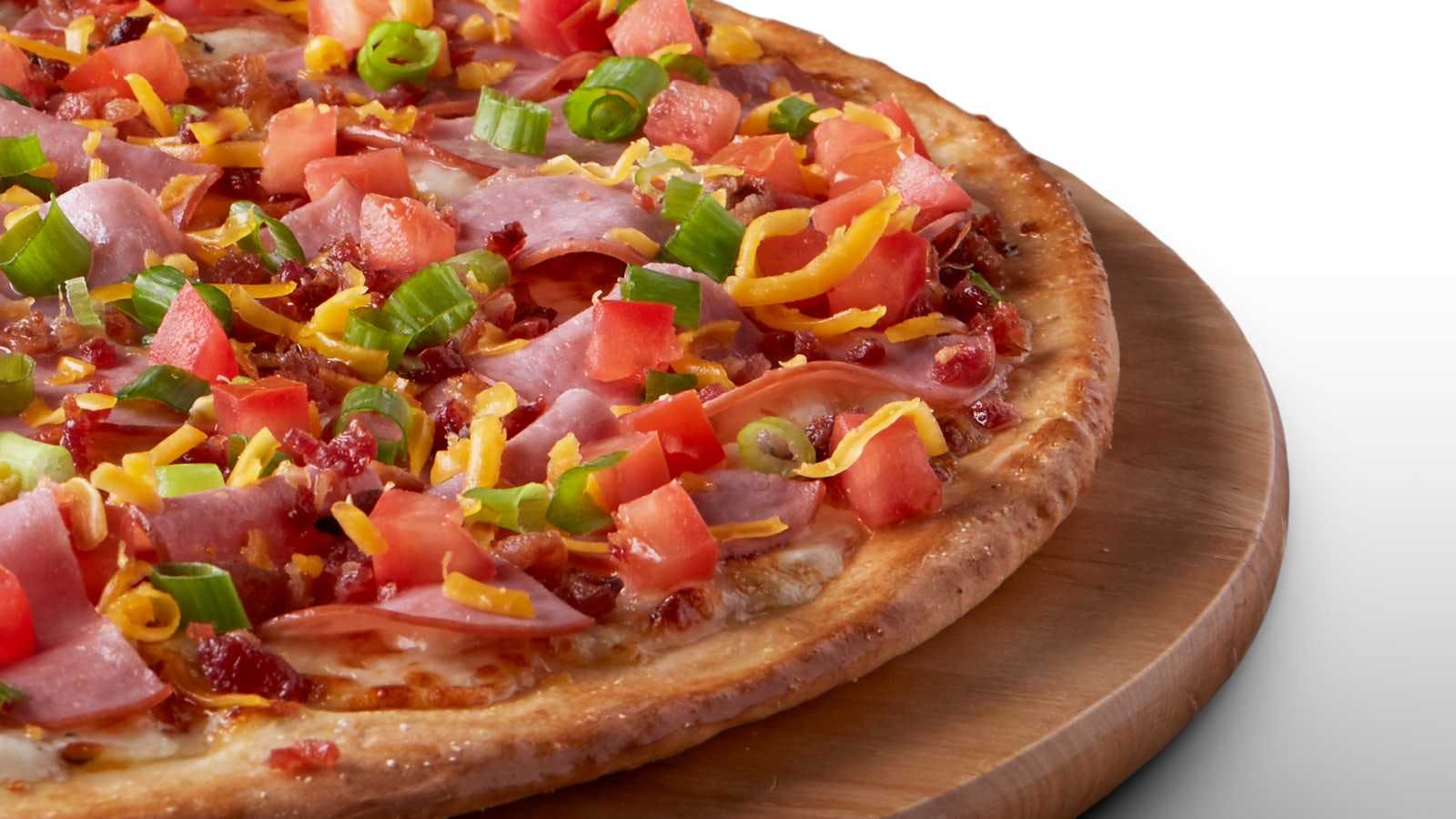 Order Gluten Free Crunchy Club Pizza - Medium 12" (8 Slices) food online from Pizza Guys store, Windsor on bringmethat.com