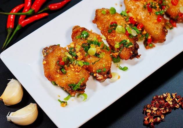 Order Salt & Pepper Chicken Wings 椒盐鸡翅 food online from SO GOOD TASTE INC store, Ny on bringmethat.com