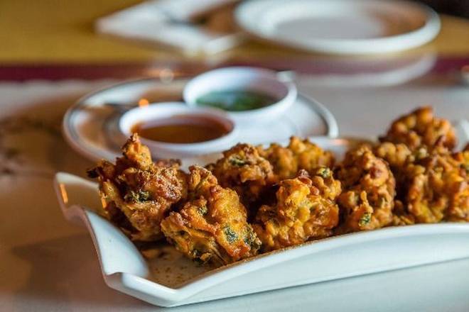 Order Mixed Vegetable Pakoras food online from 8 elements perfect cuisine store, San Jose on bringmethat.com