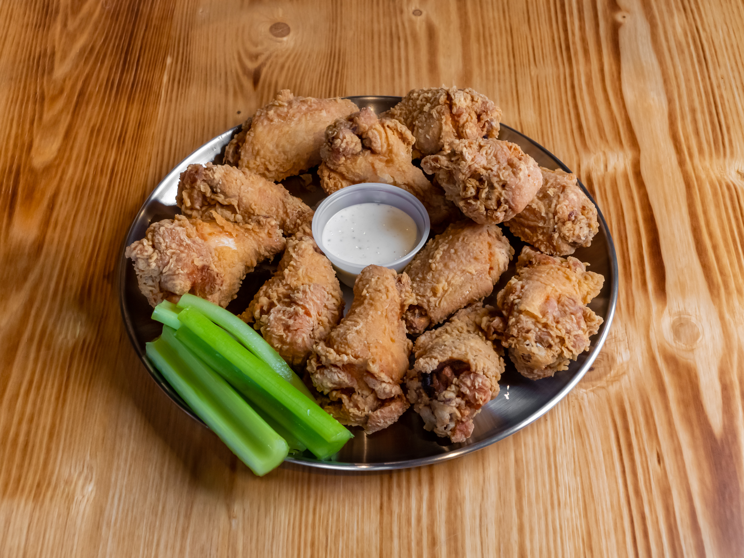 Order A6. Chicken Wings food online from Captain Crab store, Sacramento on bringmethat.com