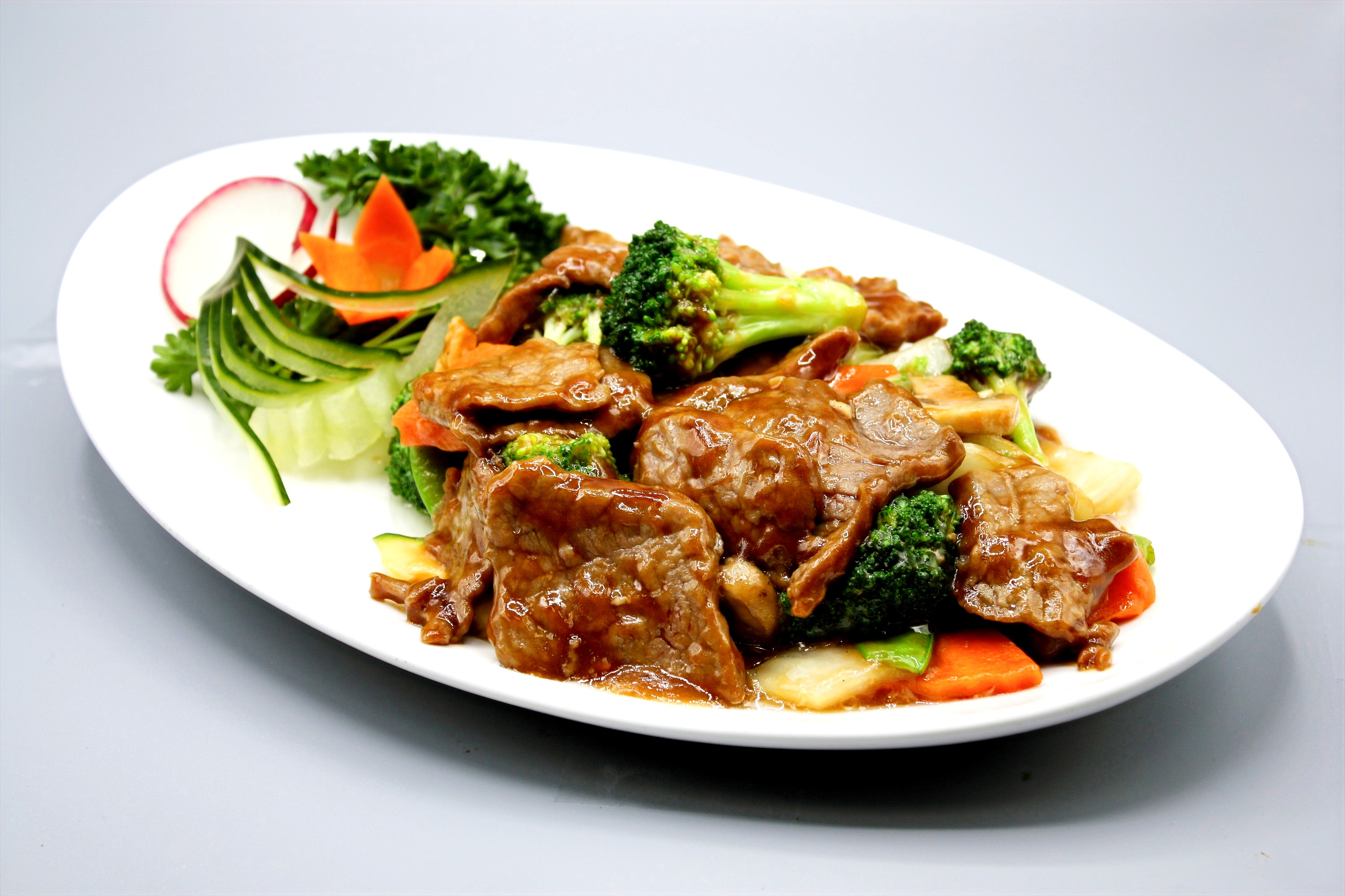 Order Beef with Mixed Vegetables food online from Chau's cafe store, Ashburn on bringmethat.com