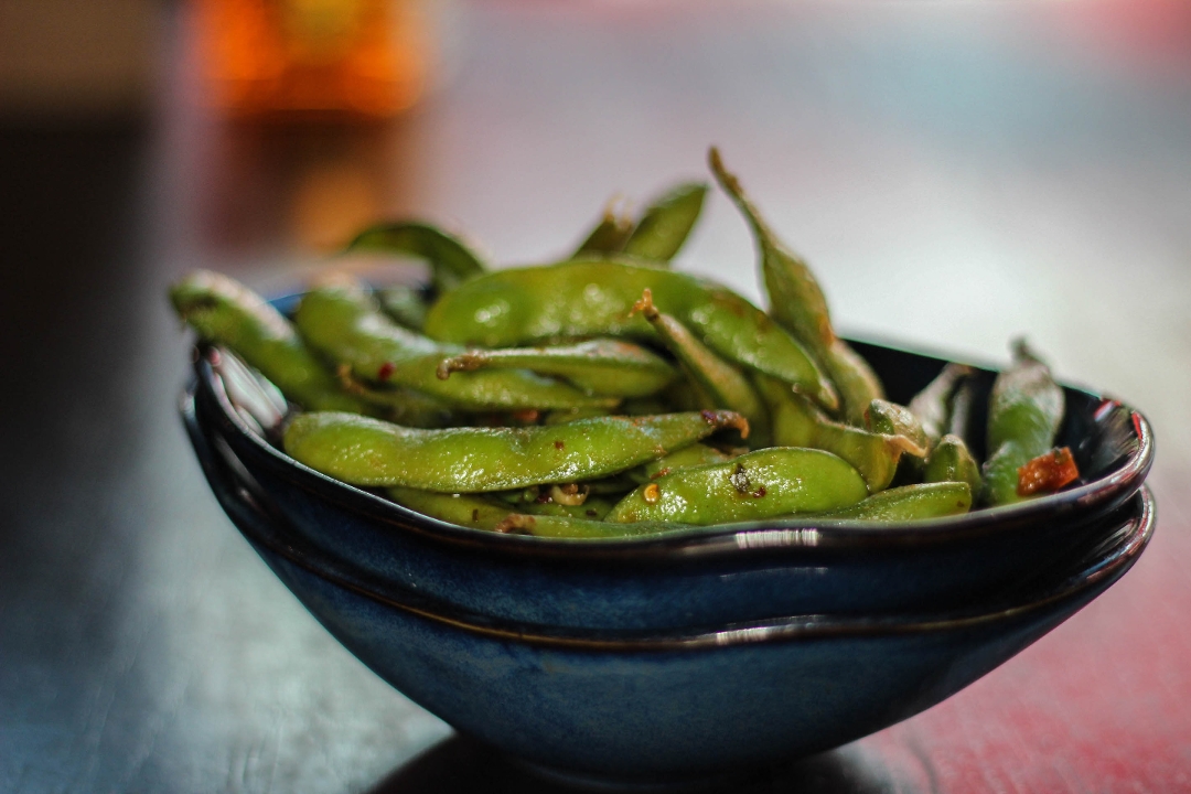 Order Edamame food online from Smokin Fins  store, Fort Collins on bringmethat.com