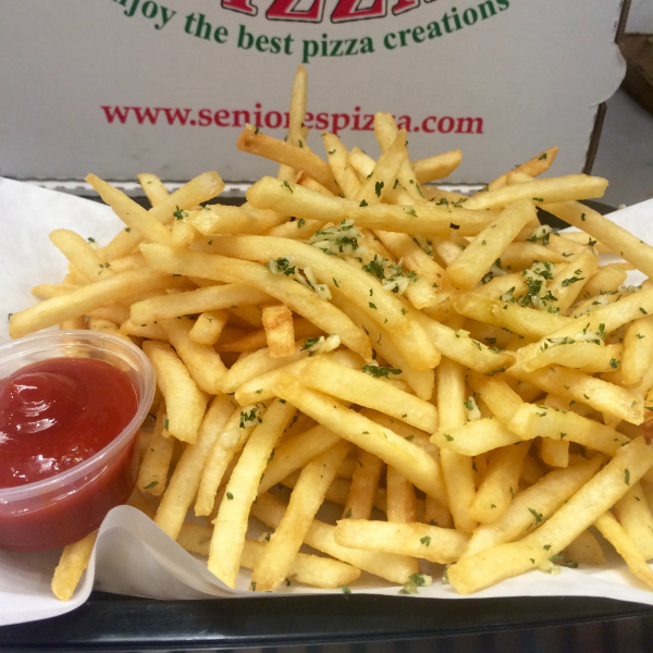 Order 7. Garlic Fries food online from Seniores Pizza - Divisadero Rd store, San Francisco on bringmethat.com