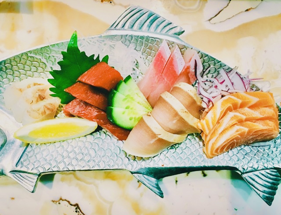 Order Sashimi 15 food online from Sakana Japanese Sushi & Grill store, La Canada Flintridge on bringmethat.com