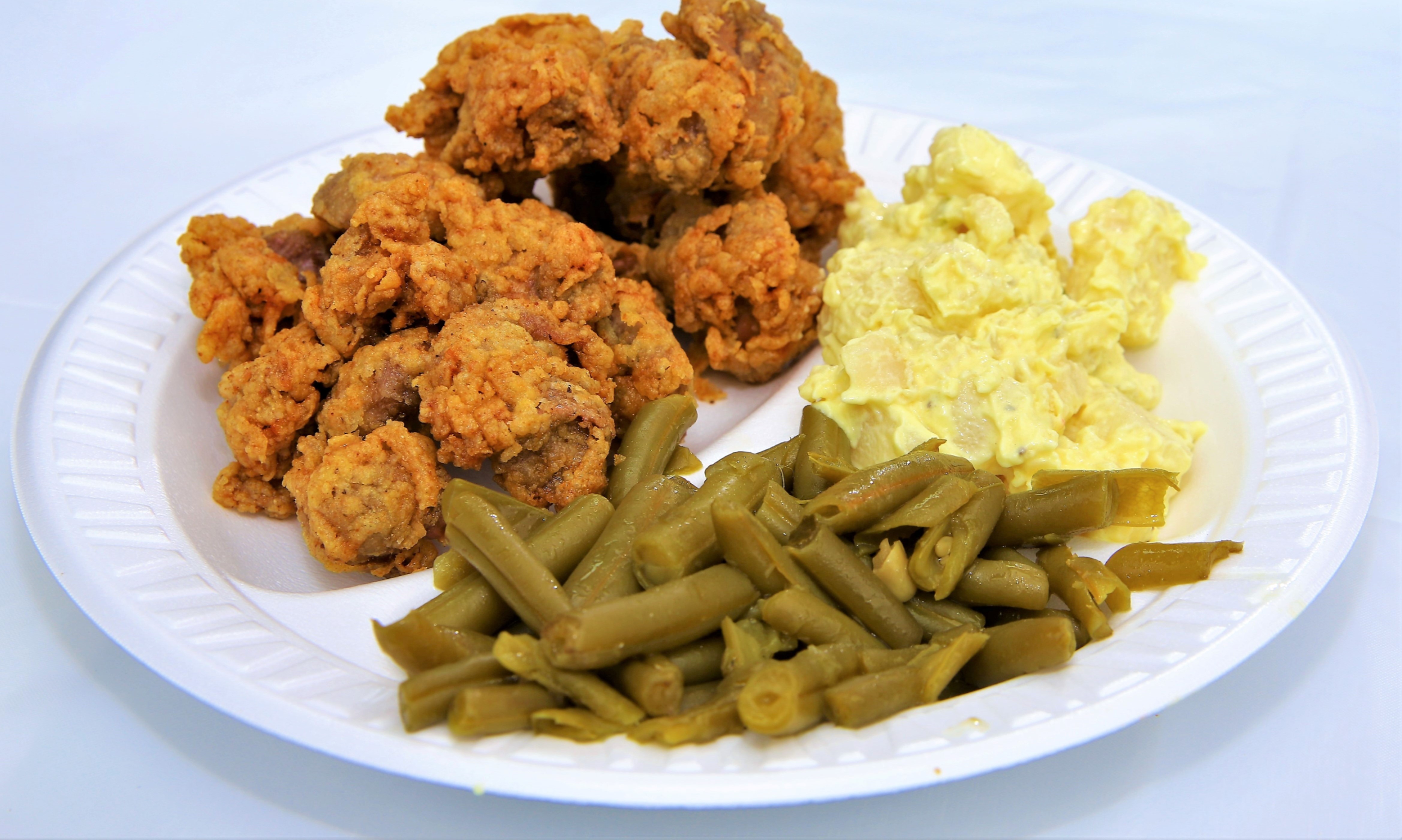 Order Chicken Gizzard Dinner food online from Don Murray's Barbecue 2 Go store, Raleigh on bringmethat.com