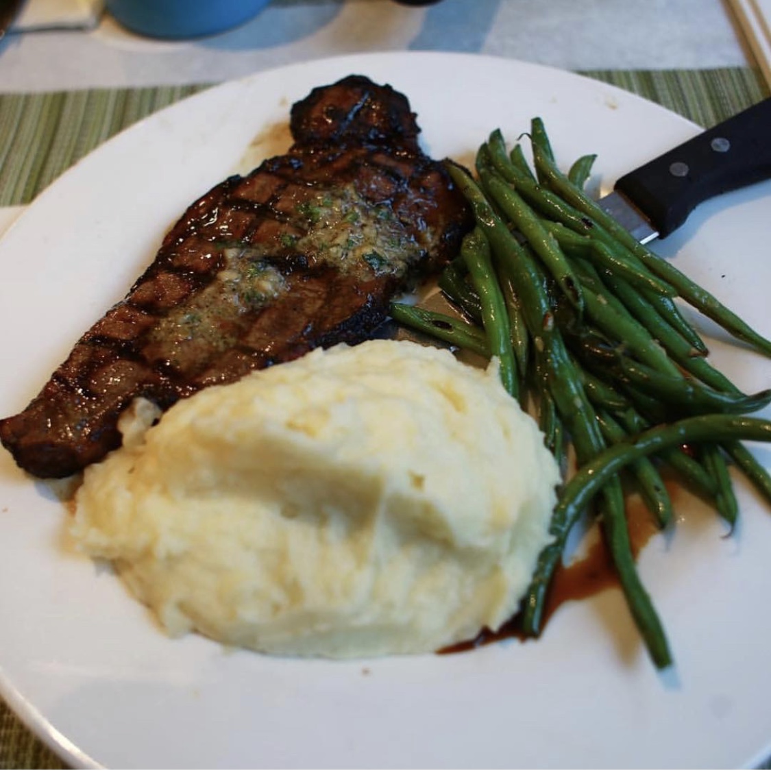 Order Grilled 12 oz New York Sirloin Strip Steak food online from Ej's luncheonette store, New York on bringmethat.com