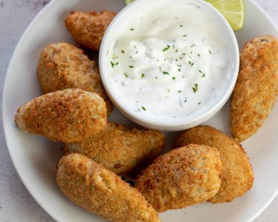 Order Jalapeno Poppers (6 pcs) food online from Sandwich Masters store, Nashville on bringmethat.com